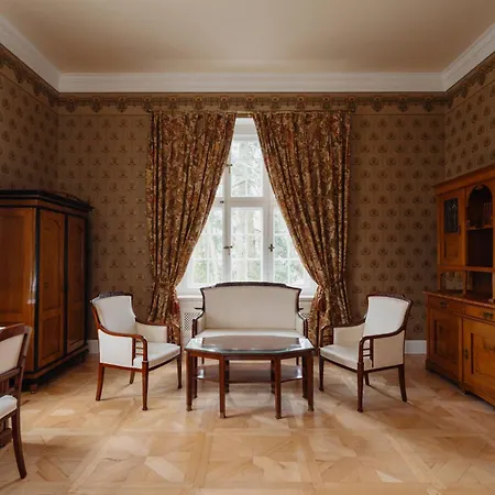 Palac & Wellness 5* Ciekocinko