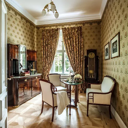 Palac & Wellness 5* Ciekocinko
