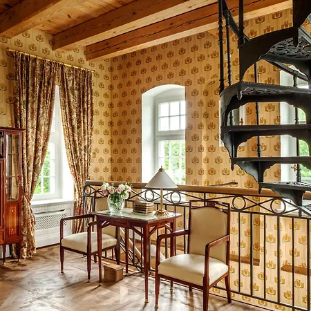 Palac & Wellness Hotel Ciekocinko