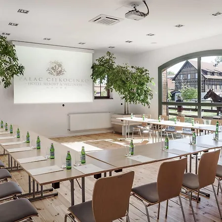 فندق Palac & Wellness Ciekocinko