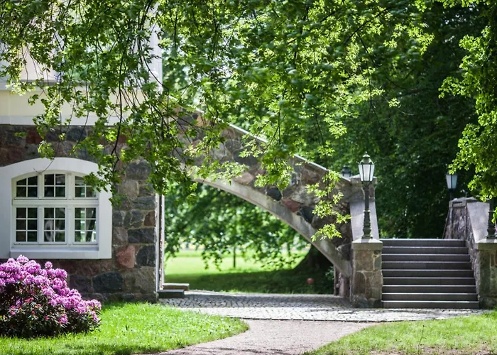 Pałac Resort&wellness 5*