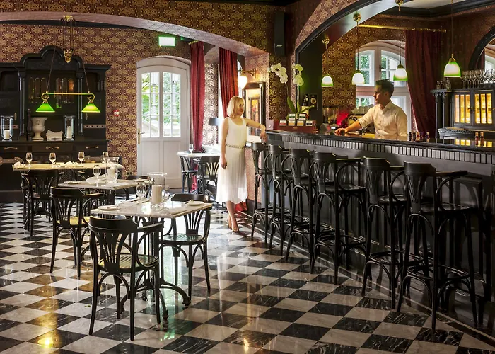 Palac & Wellness فندق 5*