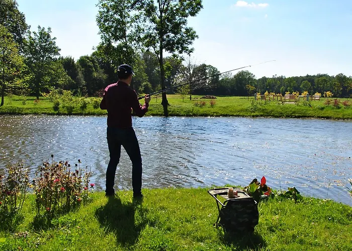 فندق Palac & Wellness